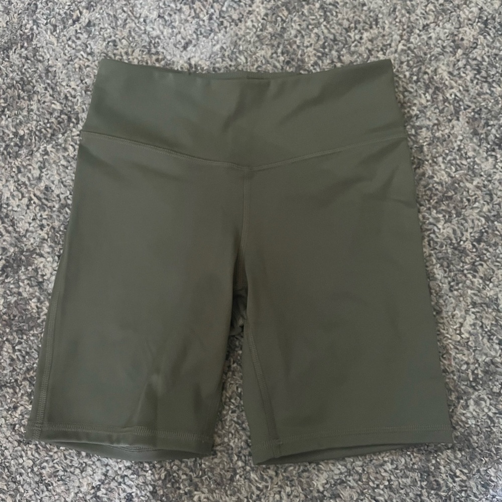 Jordan Olive Women's Bike Shorts